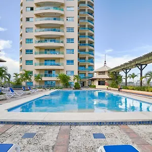 beautiful-condo-in-prestigious-tower-with-sea-view.santodomingobesthotels.com/