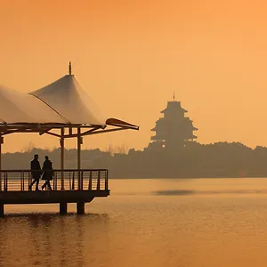 intercontinental-suzhou.bestsuzhouhotels.com/