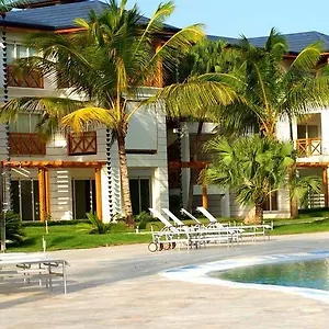 Riviera Azul Playa Dorada